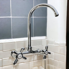 Mélangeur mural d'évier à bec haut