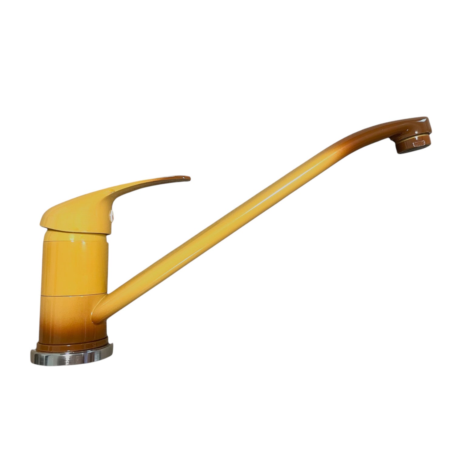 Robinet mitigeur de cuisine en marron