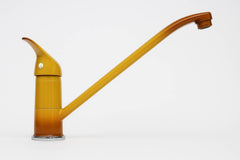 Robinet mitigeur de cuisine en marron